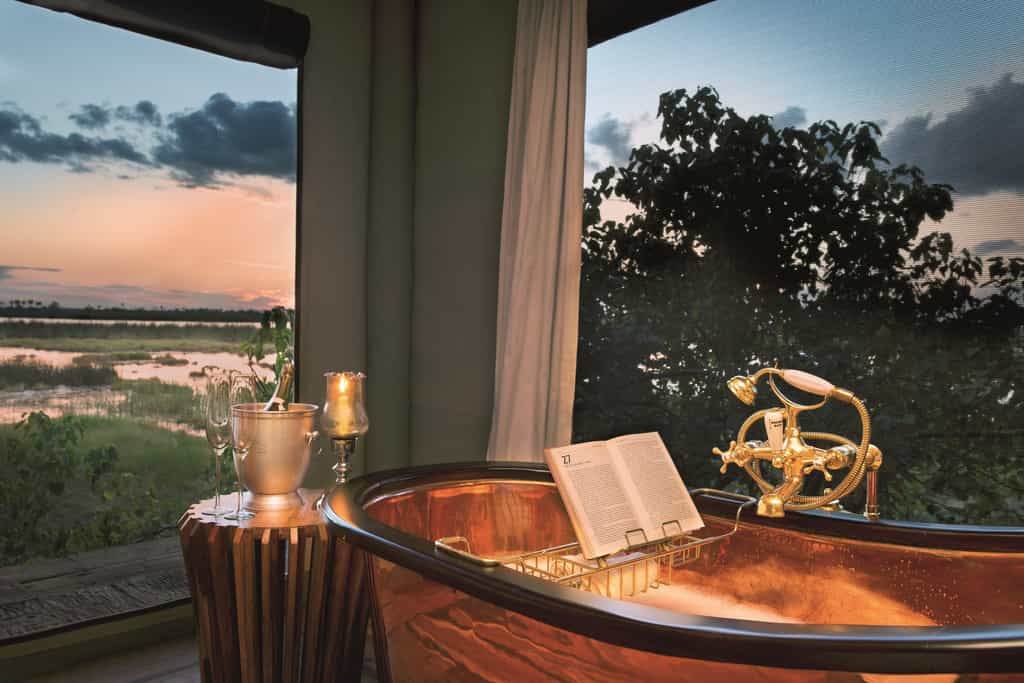 Dhow Suite Clawfoot Tub and View