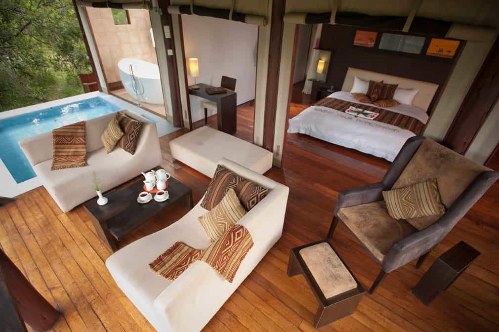 The honeymoon suite features a Jacuzzi, a plunge pool, extremely spacious with an open plan sleeping and living area, complete fireplace, a bathroom providing both a massage, open air bath (if desired).