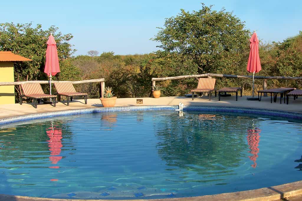 Swimming pool
