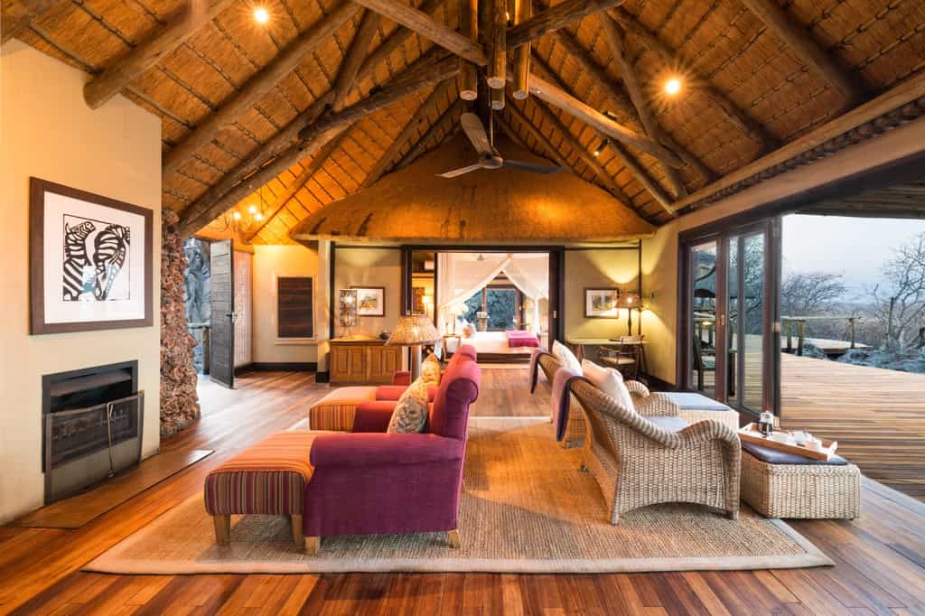 Private Lounge