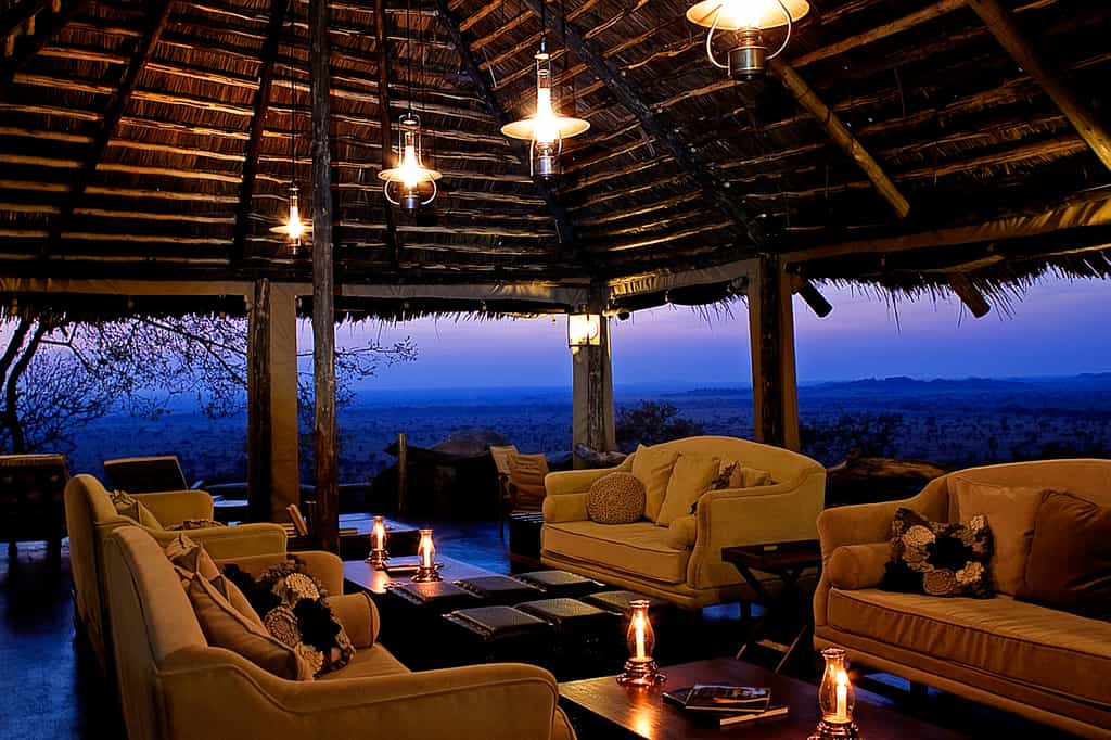 Serengeti Pioneer lounge and bar, perched on a rocky outcrop, and affording one of Serengeti's most outstanding vantage points