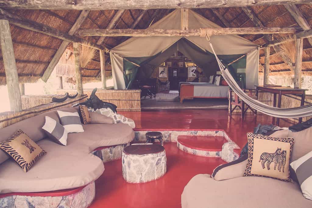 Spacious bandas with verandahs to watch the passing wildlife