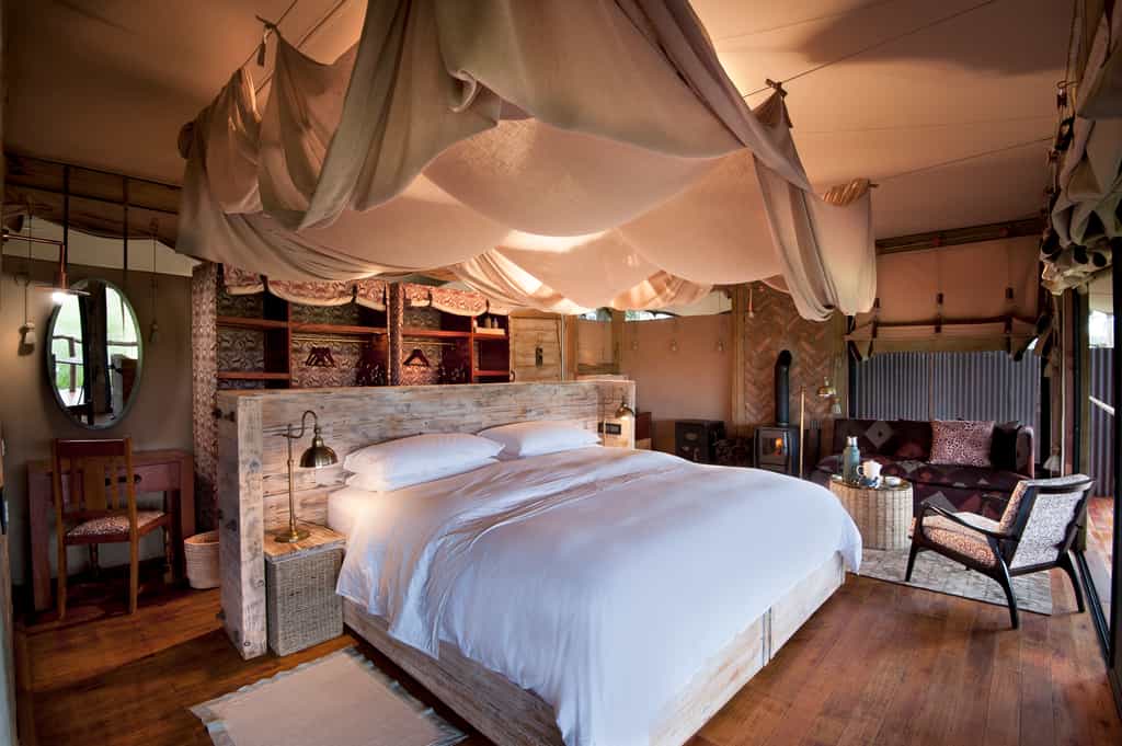 Bedroom at Somalisa Camp