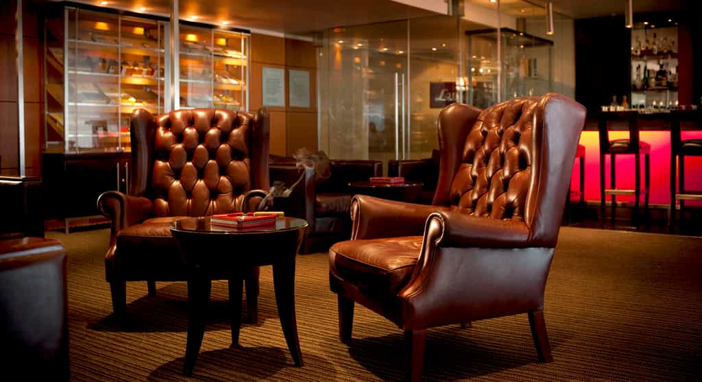 Raleigh's Cigar Bar