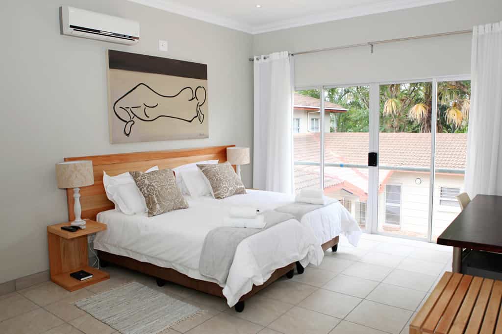 Guests can have either 2 single beds or King Size bed made