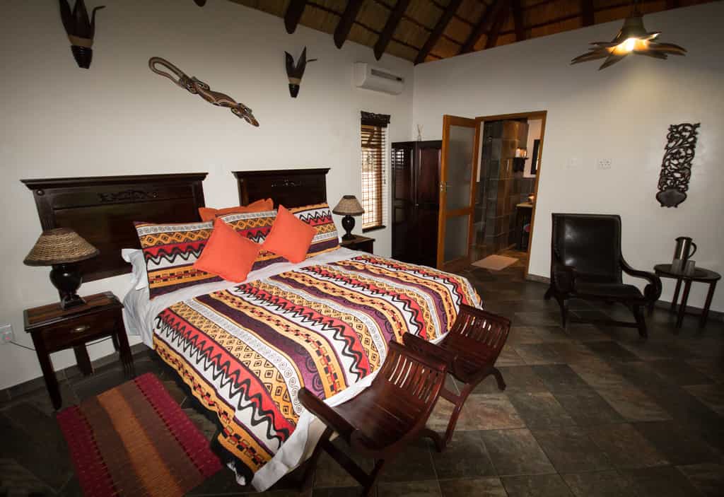 Luxury King Suite