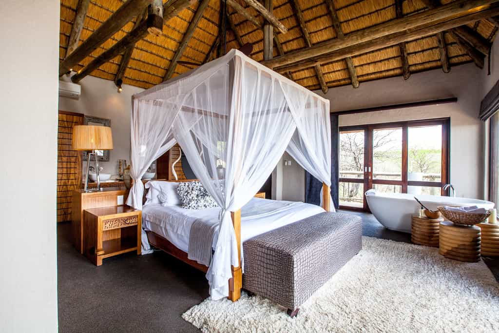 Honeymoon Suite Bedroom