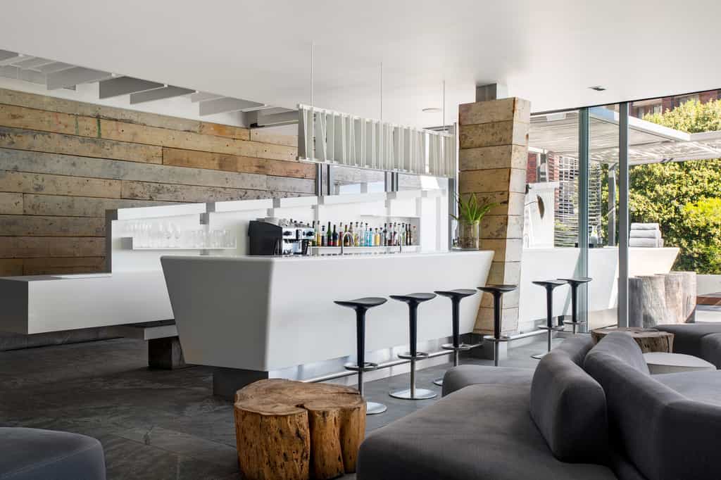 Lounge and bar area
