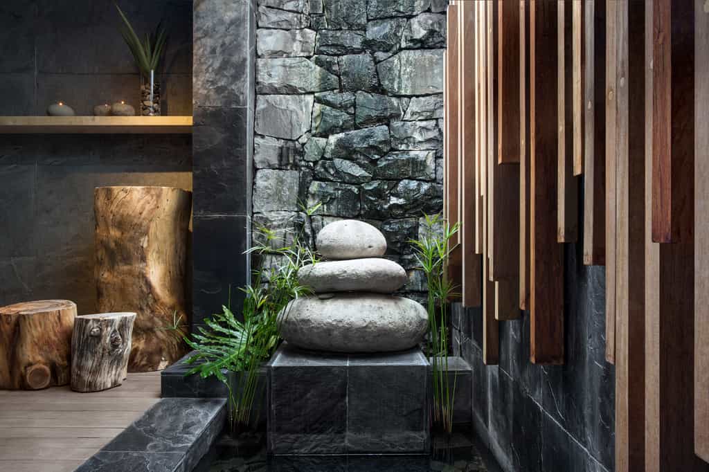 Late Departure Room / Lounge area