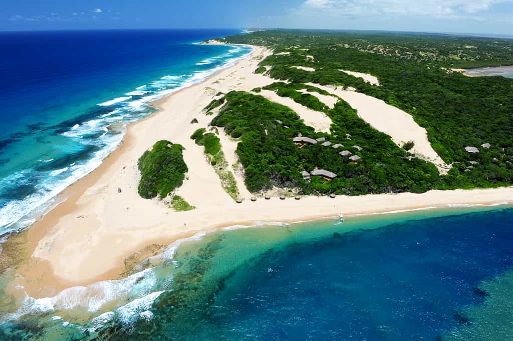 Machangulo Beach lodge and it's empty beaches