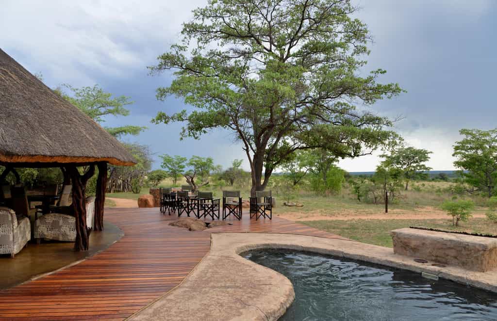 Guest area & swimming pool