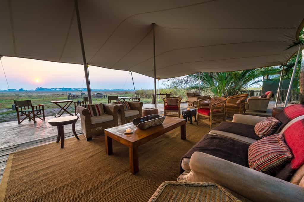Busanga lounge