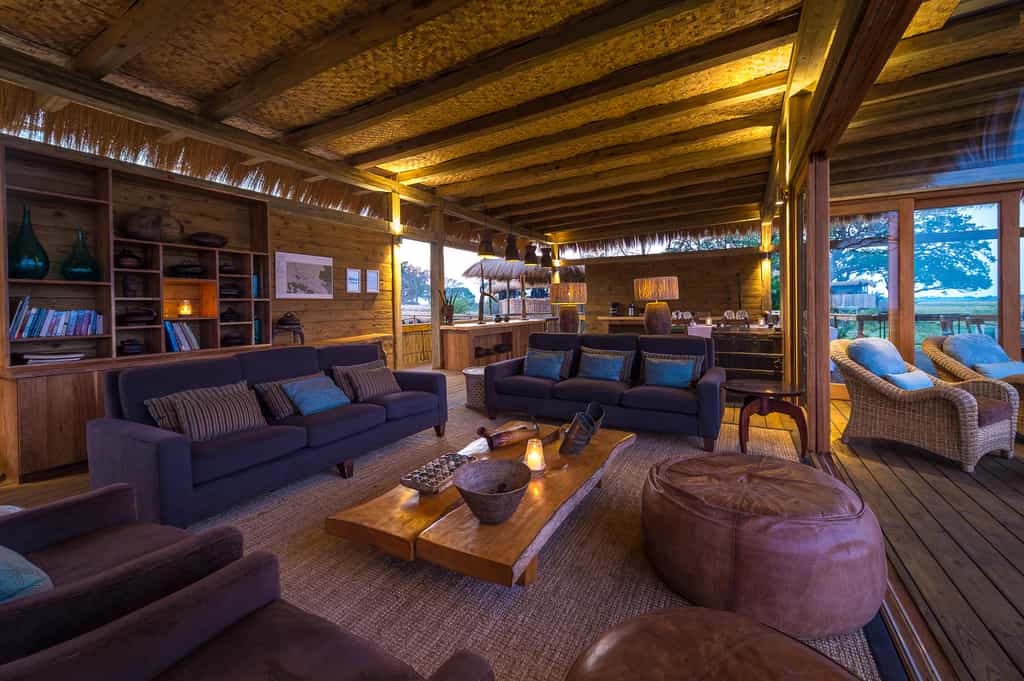 Guest area lounge