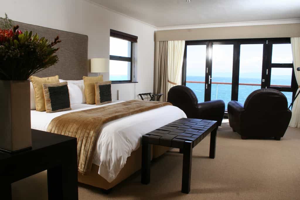 Sea front view over Walker Bay 