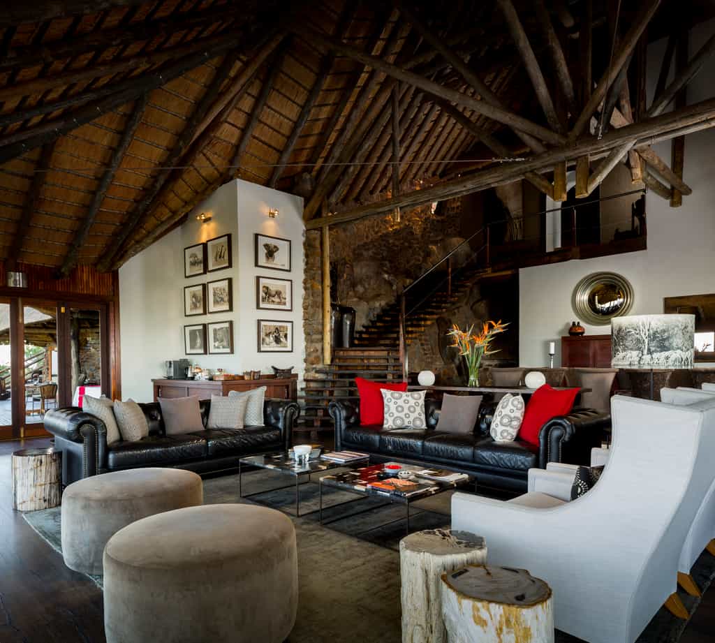 Lounge area