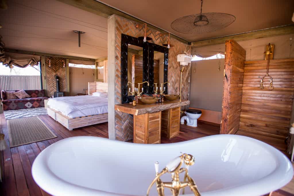 From bathroom to bedroom, open plan