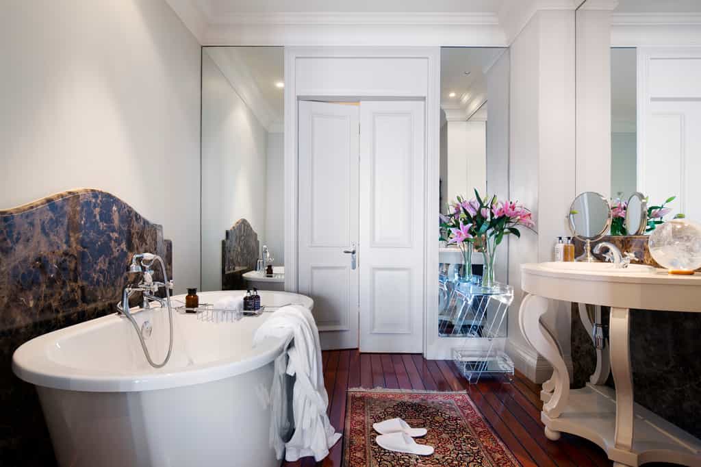 Large & Luxurious 