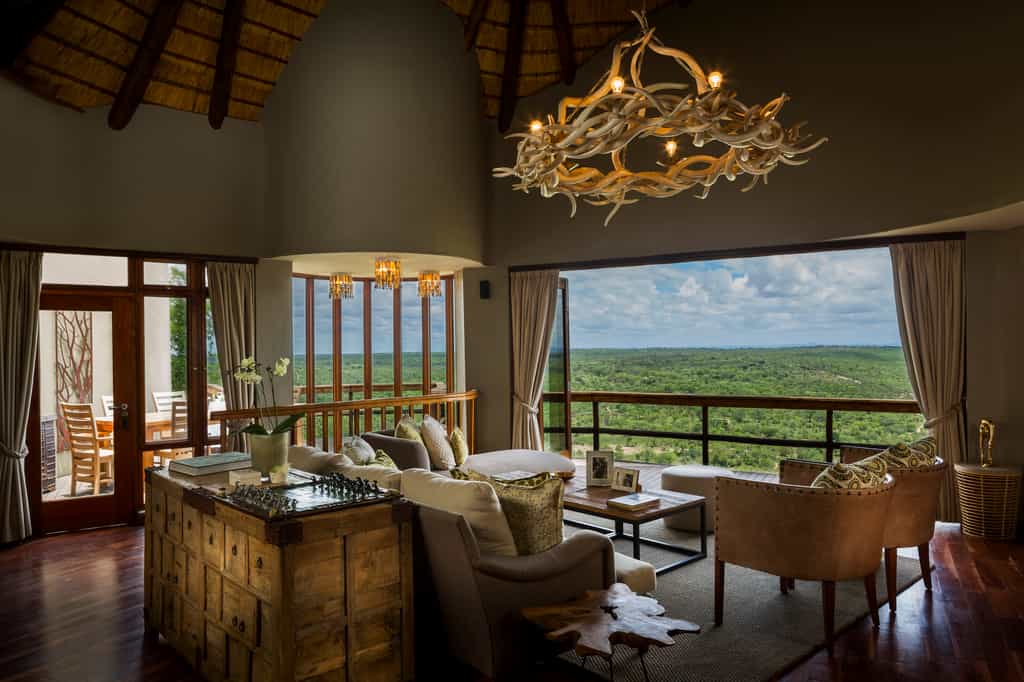 Cliff Lodge 1 Lounge