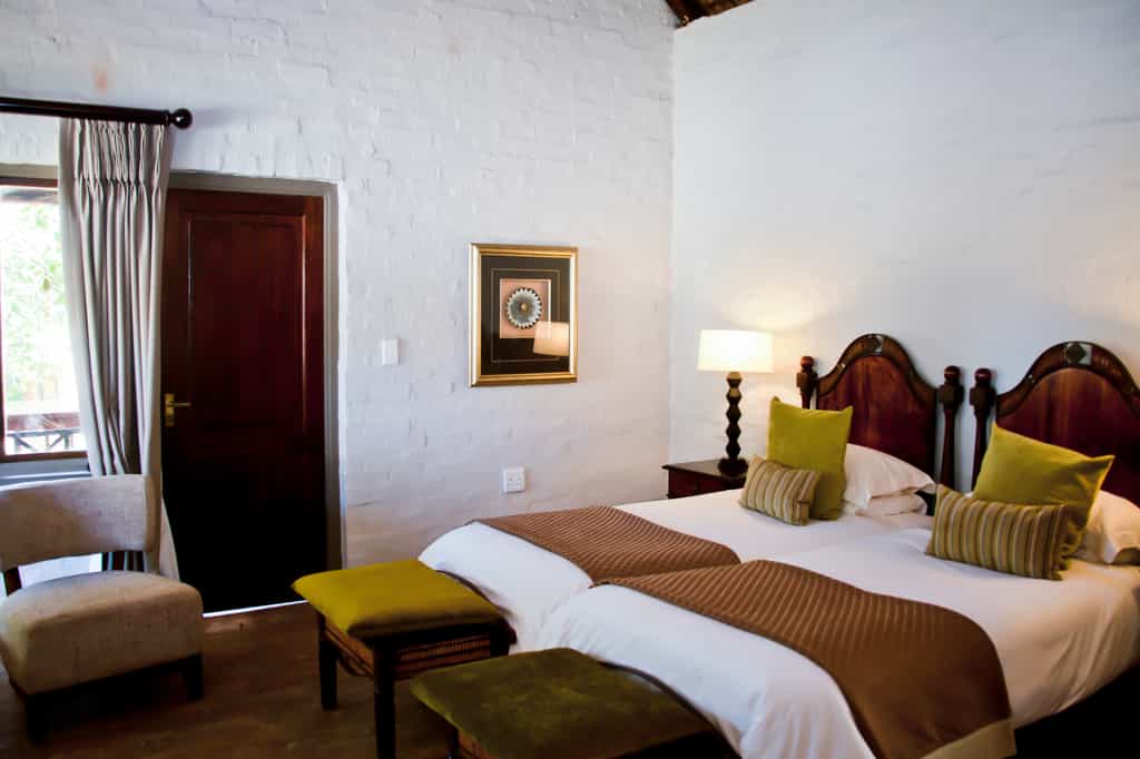 Twin Bedroom
