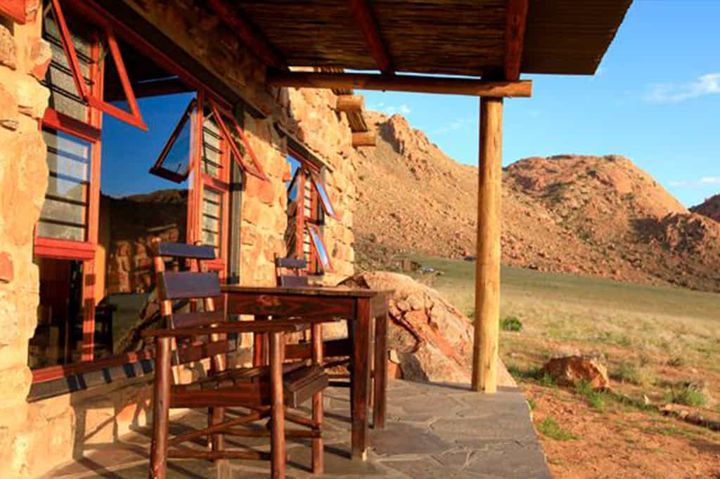 Every bungalow has its own terrace from where stunning sunsets can be relished.