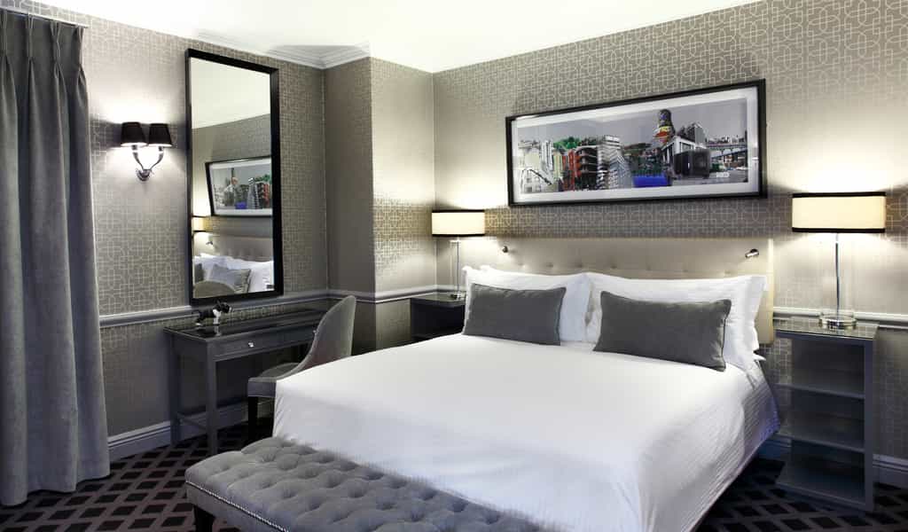 Luxury Suite