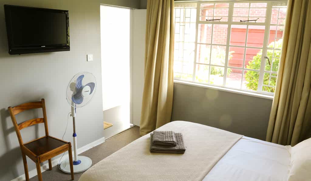 Crisp, clean modern bedrooms with en suite bathroom, free Wifi and DSTV+sport