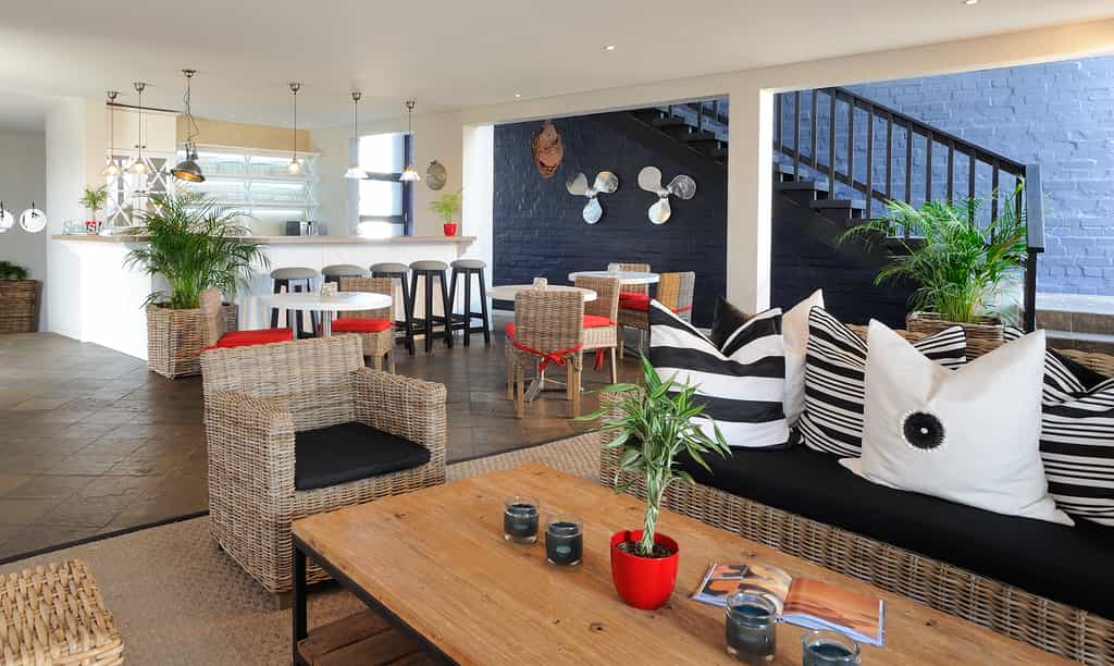 Lounge and Reception area