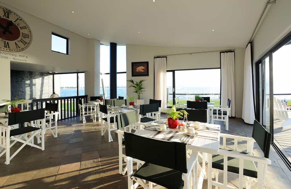 Breakfast Room