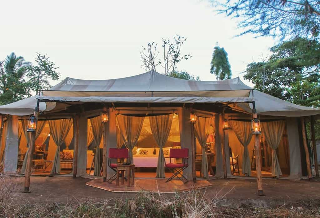 Front view of the Ehlane Plains Guest tent