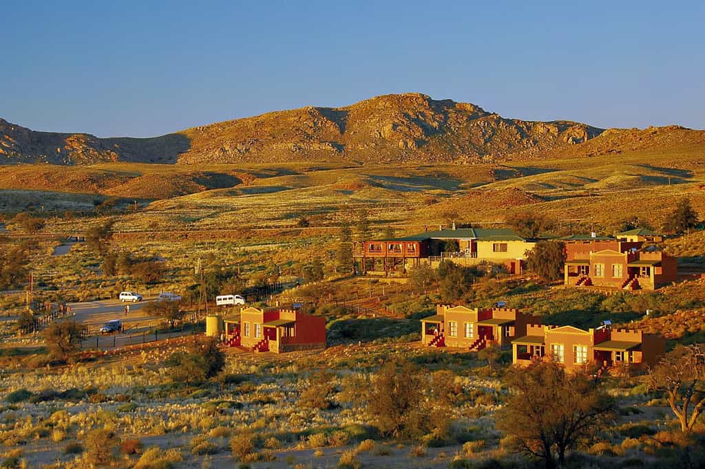 Desert Horse Inn consists of 24 spacious and tastefully decorated en suite rooms.