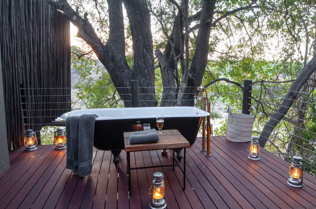 Private Deck with Victorian Bath