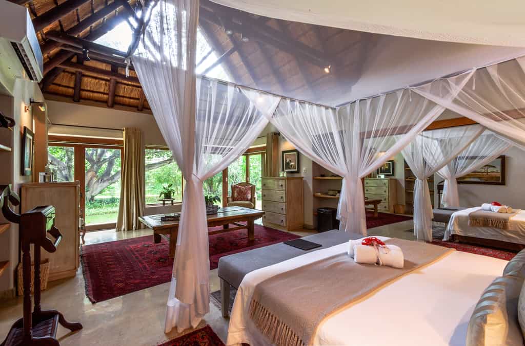 Honeymoon Suite