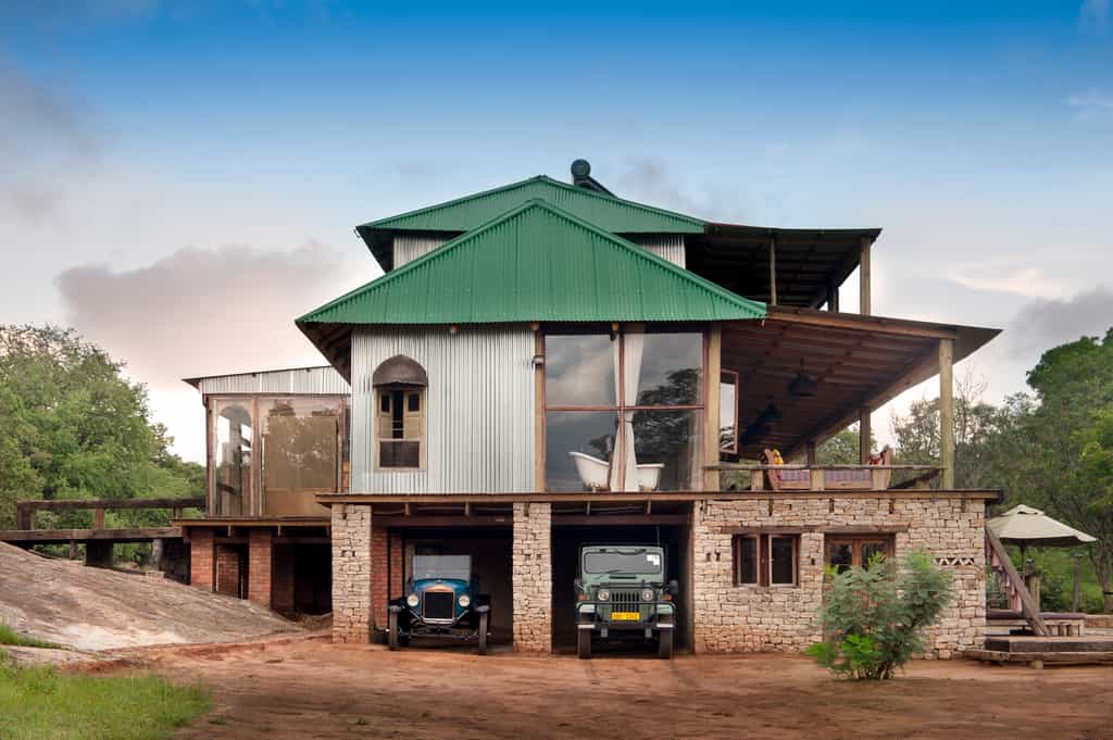 House exterior 