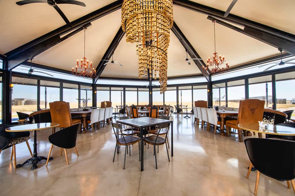 Etosha King Nehale - dining area