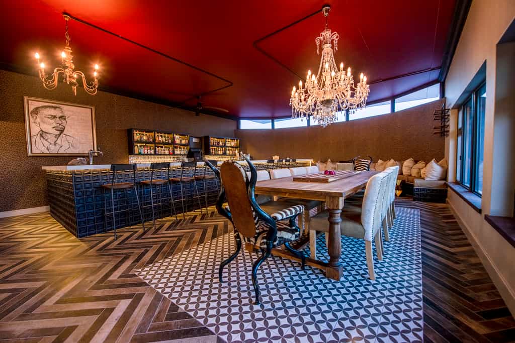 Etosha King Nehale - bar area
