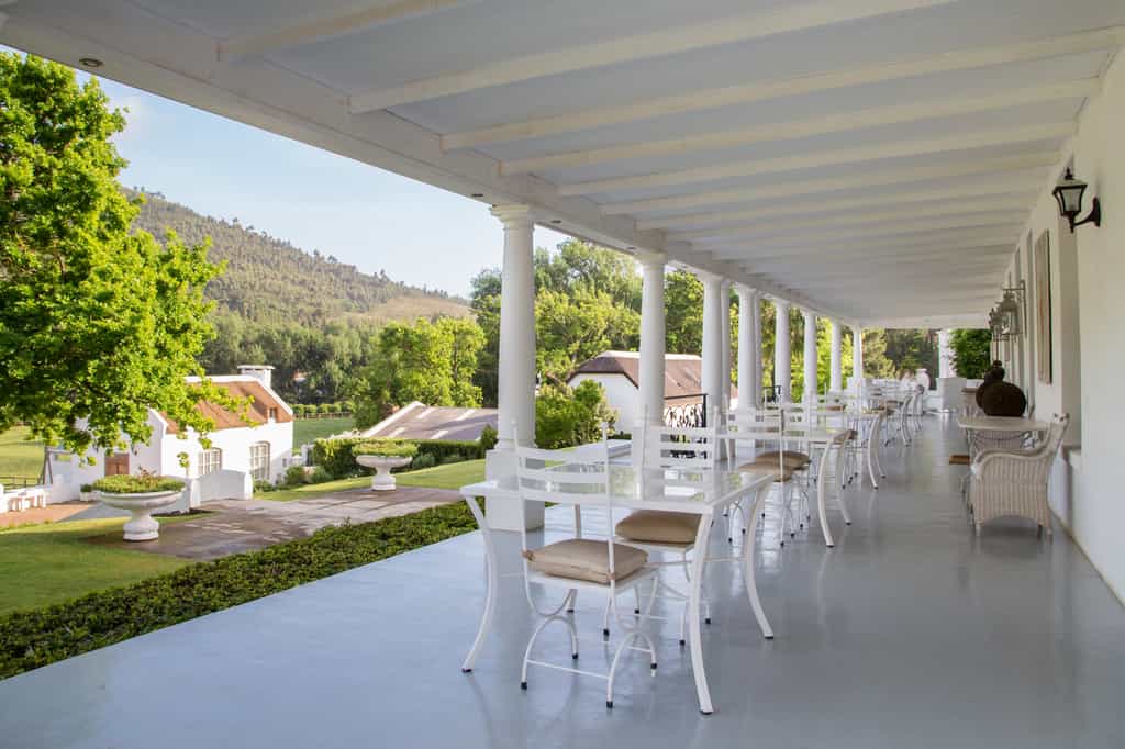 Al fresco dining