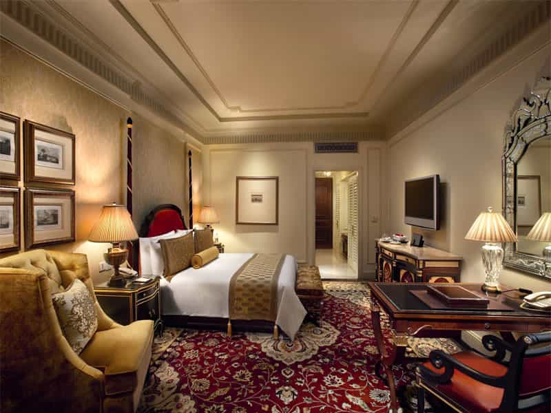 Premiere Room