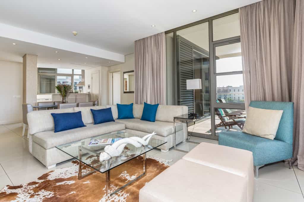 3 Bedroom Luxury Apartment