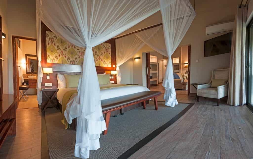 Executive Suite (s)