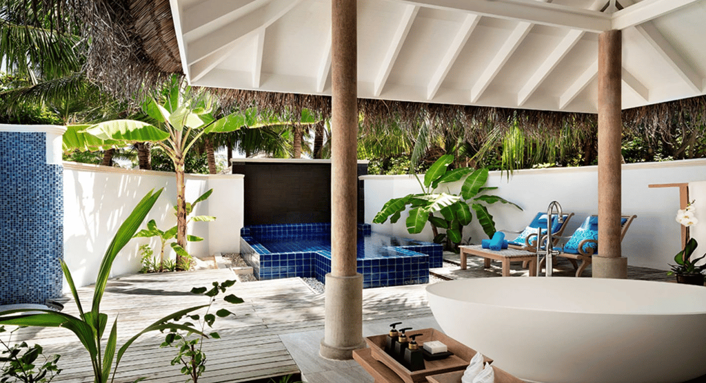 SUNSET POOL VILLA