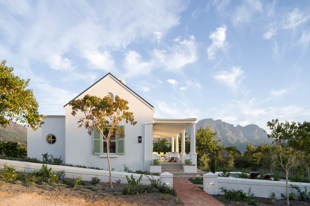 2 Bedroom Cottage