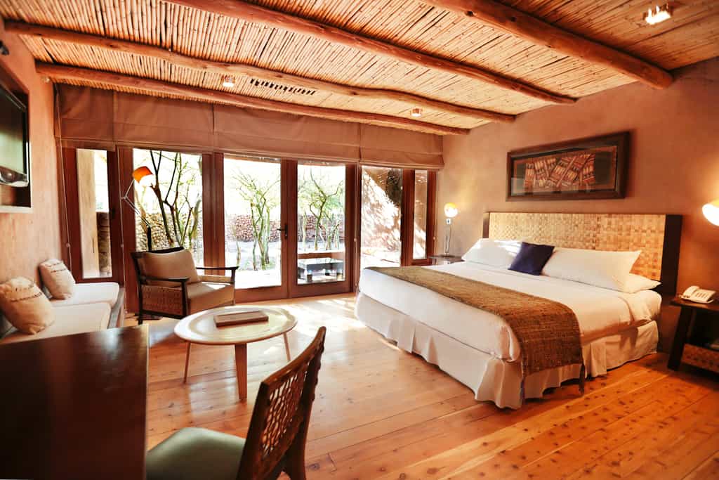 Connecting Rooms