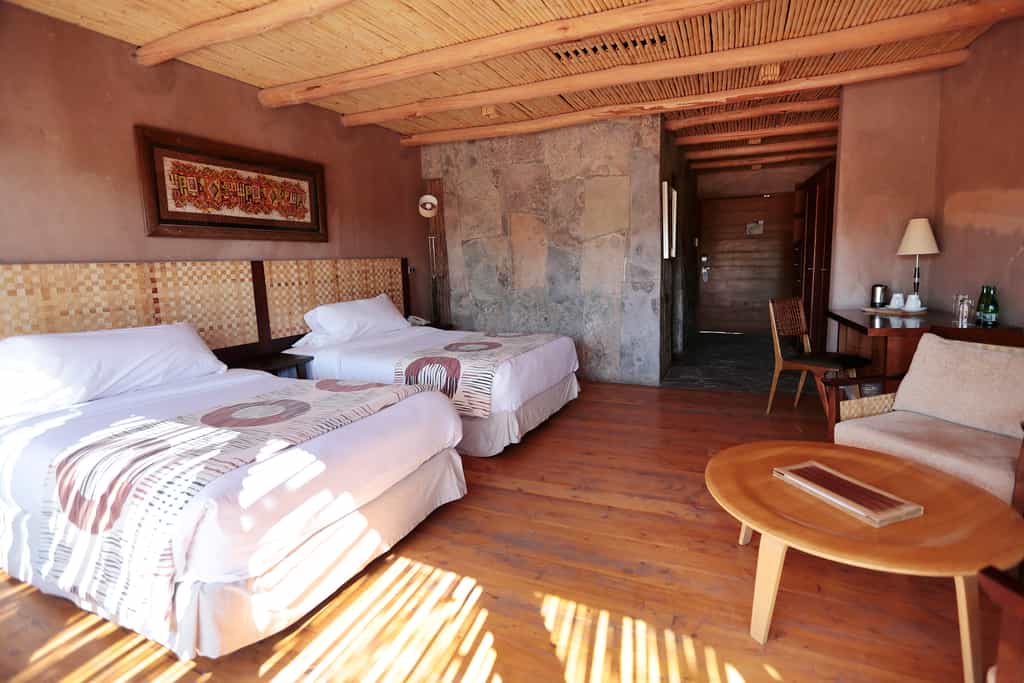 Connecting Rooms