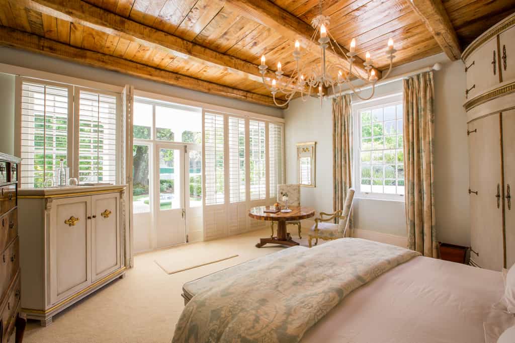 Elegant Suite