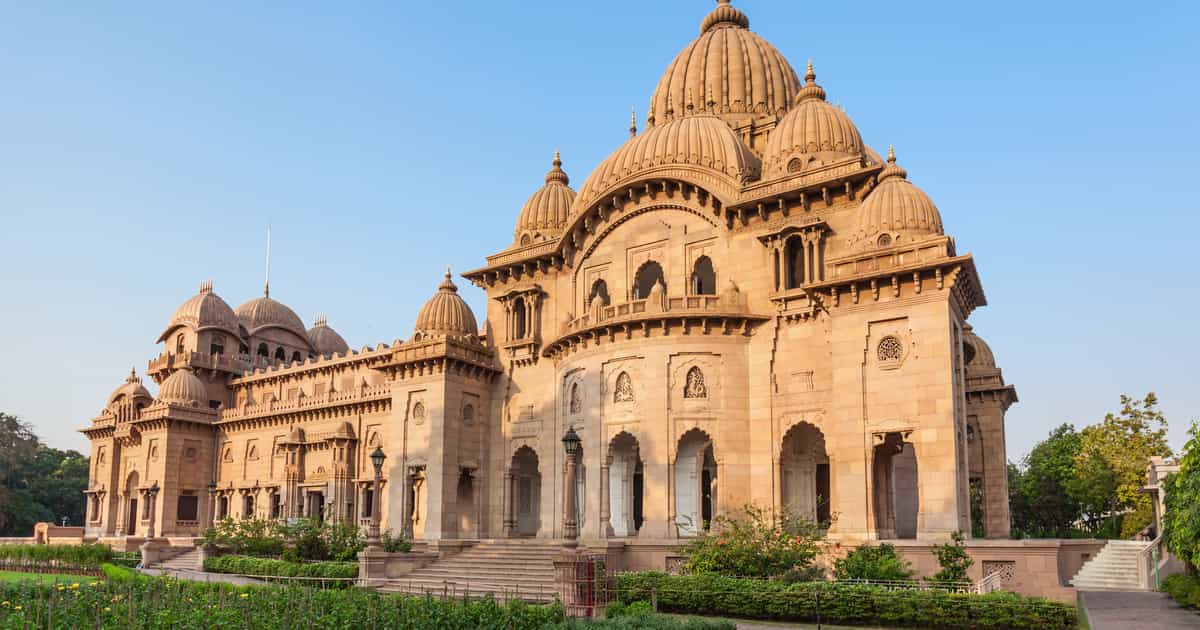 Visit Belur Math temple in Kolkata | Timbuktu Travel