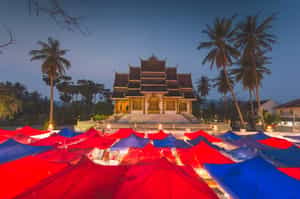 Explore the night market of Luang Prabang