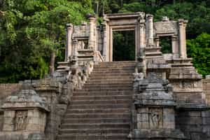 Explore the ancient Yapahuwa Rock Fortress