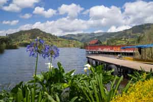 Hike around the beautiful Lake Bunyoni