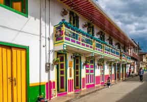 Discover the small towns of the coffee region