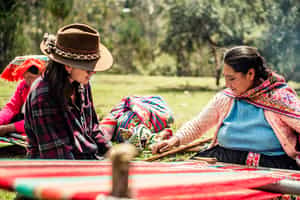 Learn the art of Andean weaving with PALLAY